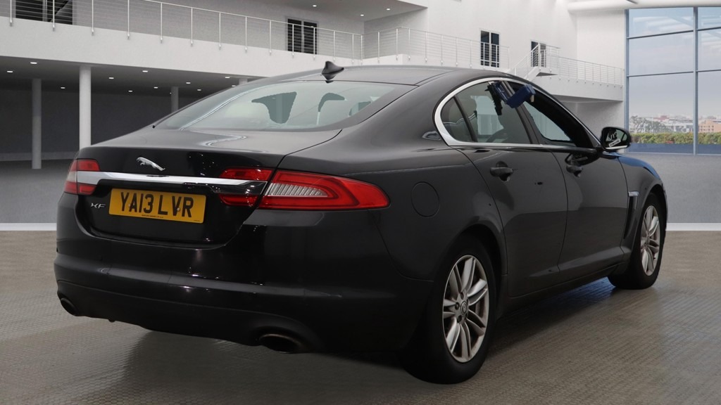 Used Jaguar XF 2013 for sale - 77274345: Photo 4