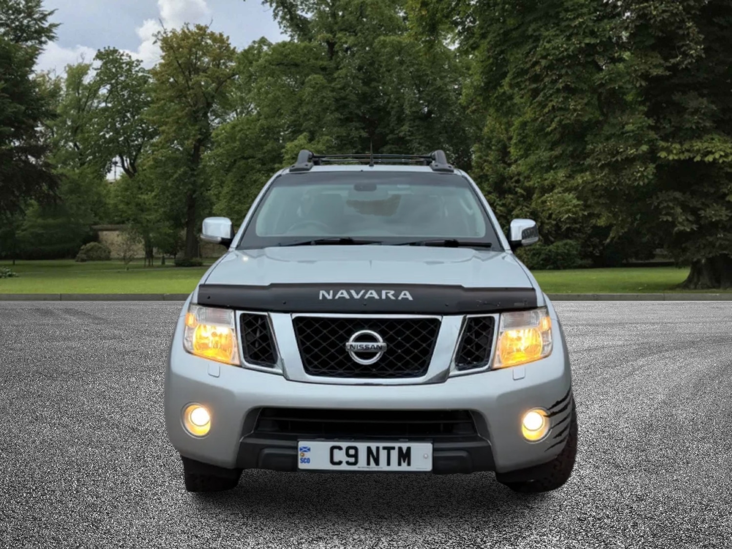 Used Nissan Navara 2011 for sale - 77046475: Photo 9