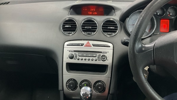 Used Peugeot 308 2008 for sale - 74868577: Photo 9