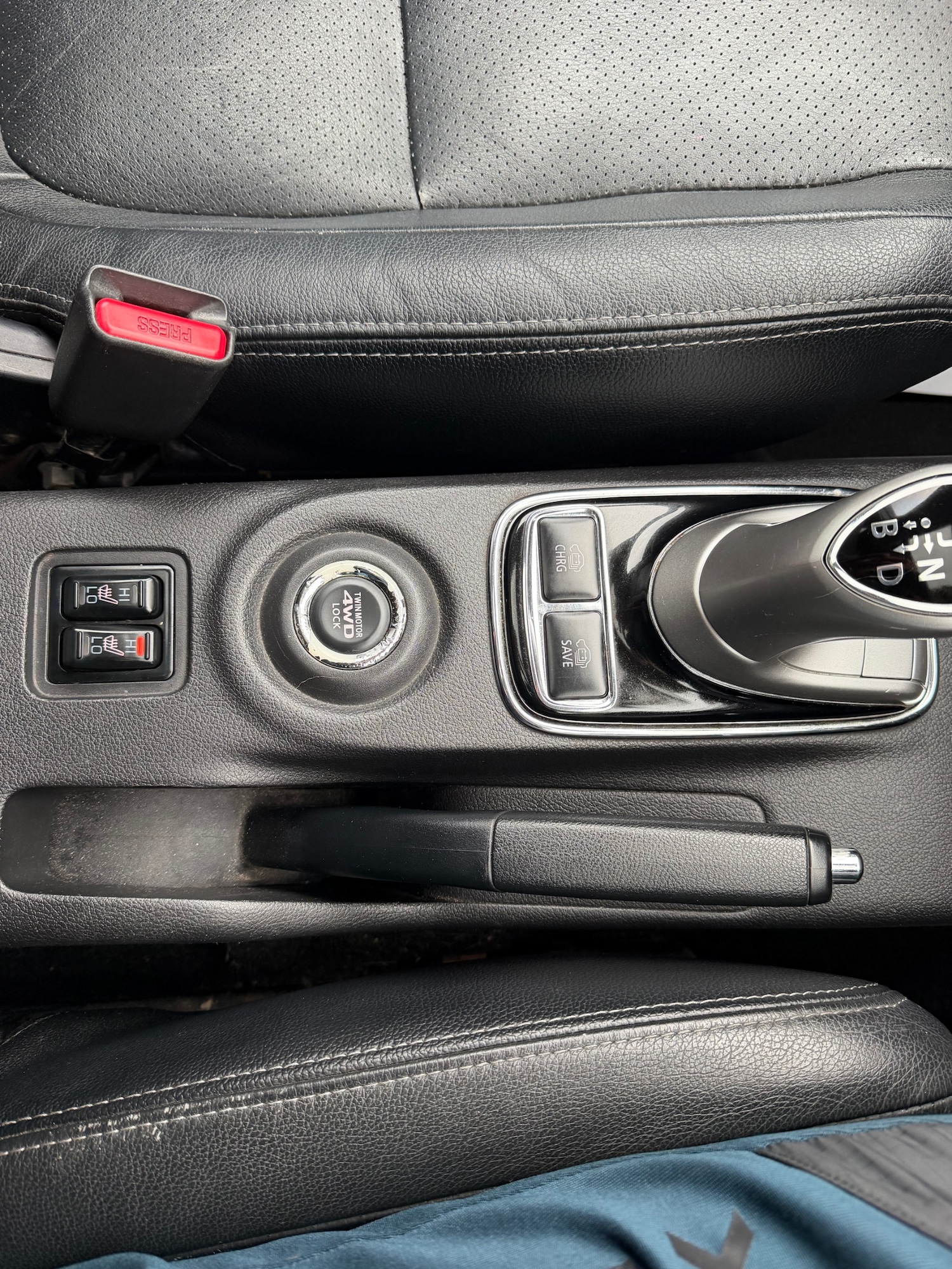 Used Mitsubishi Outlander 2014 for sale - 77637098: Photo 15