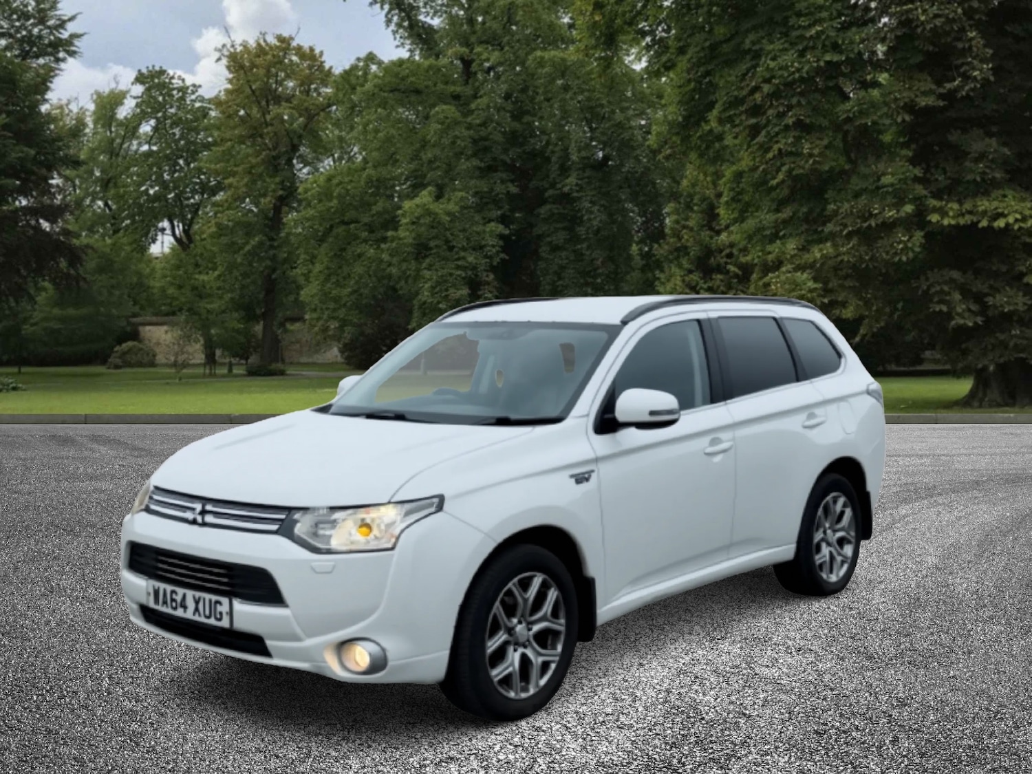 Used Mitsubishi Outlander 2014 for sale - 77637098: Photo 3