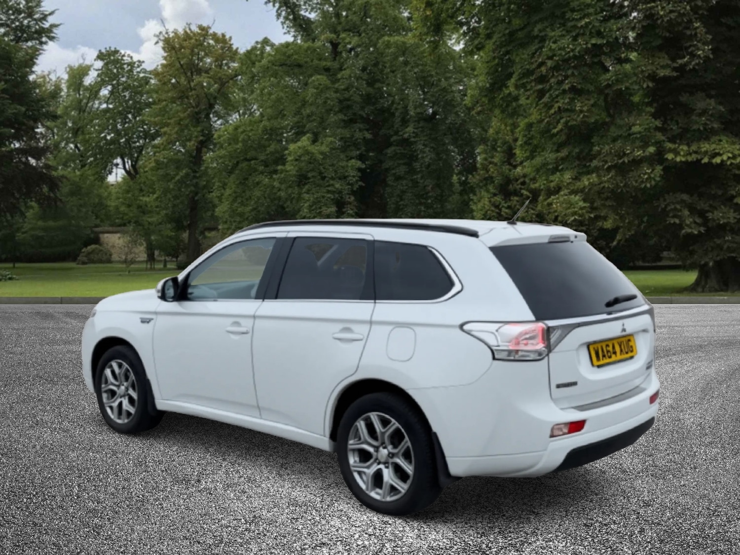 Used Mitsubishi Outlander 2014 for sale - 77637098: Photo 5