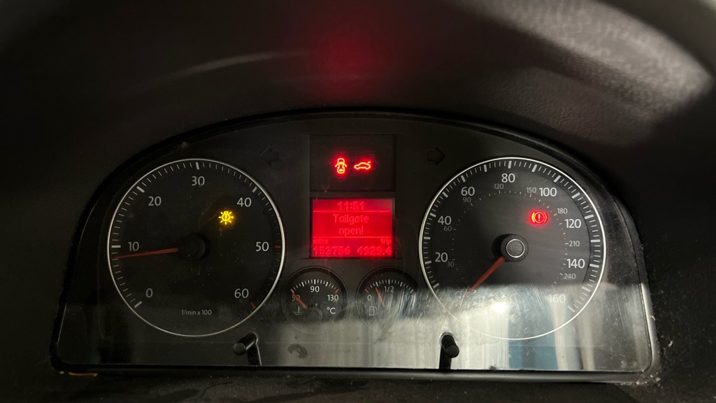 Used Volkswagen Touran 2009 for sale - 76651309: Photo 10