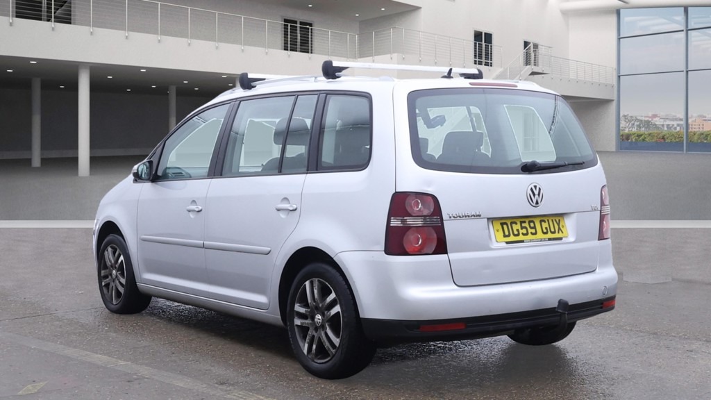 Used Volkswagen Touran 2009 for sale - 76651309: Photo 3