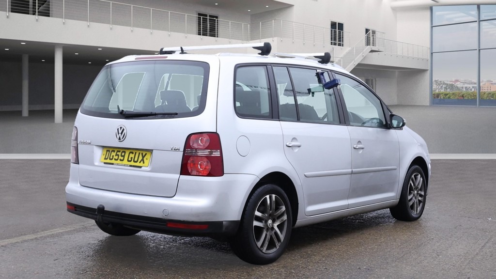 Used Volkswagen Touran 2009 for sale - 76651309: Photo 4
