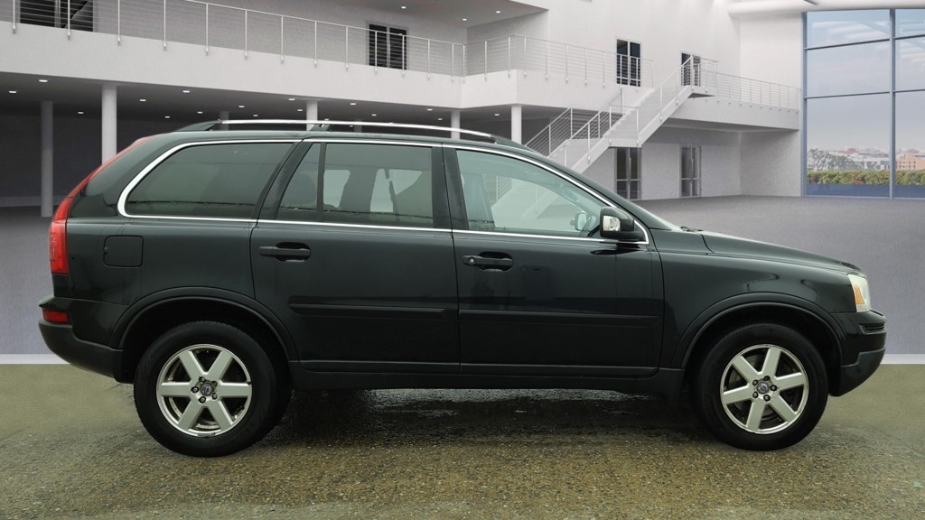 Used Volvo XC90 2010 for sale - 77637107: Photo 5