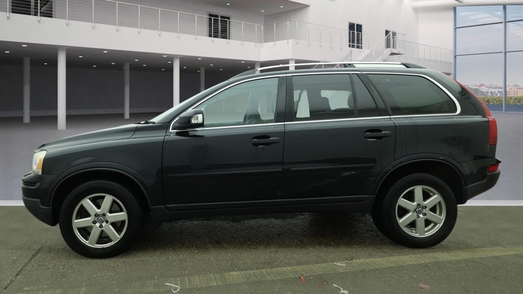Used Volvo XC90 2010 for sale - 77637107: Photo 6
