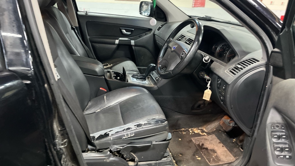 Used Volvo XC90 2010 for sale - 77637107: Photo 9