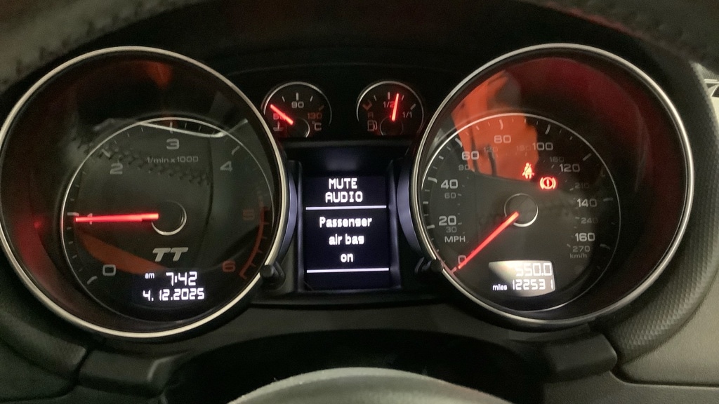 Used Audi TT 2009 for sale - 76960249: Photo 10