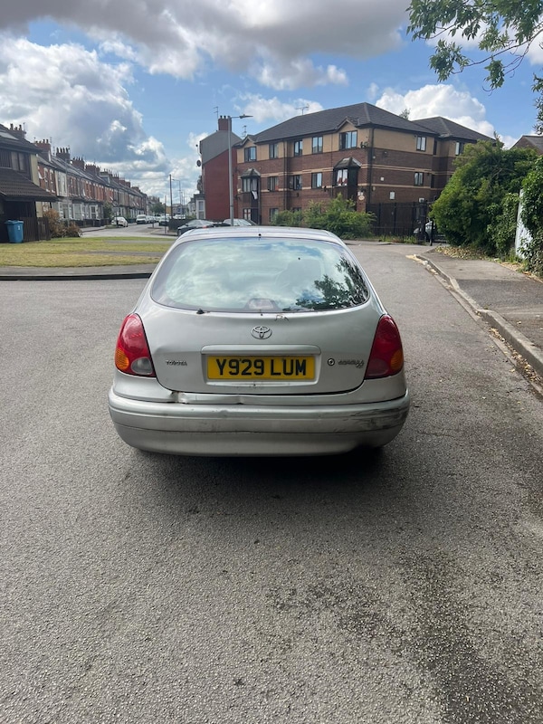 Used Toyota Corolla 2001 for sale - 74902638: Photo 4