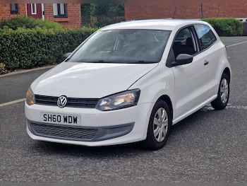 Used Volkswagen Polo 2010 for sale - 75530220: Photo