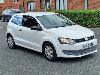 Used Volkswagen Polo 2010 for sale - 75530220: Photo