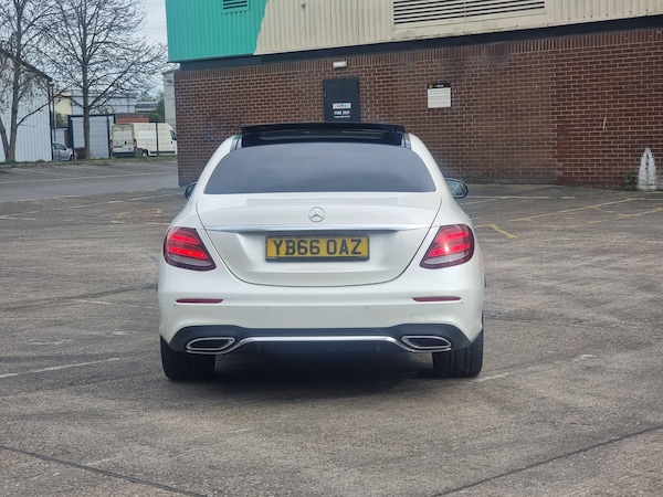 Used Mercedes-Benz E Class 2016 for sale - 74889551: Photo 5
