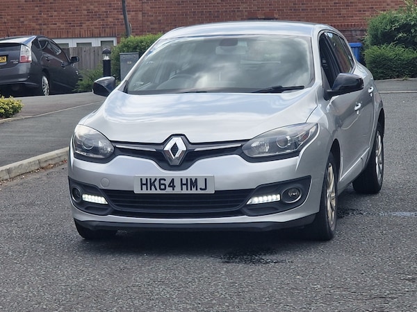 Used Renault Megane 2015 for sale - 75530231: Photo 5