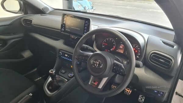 Used Toyota Yaris 2022 for sale - 76514076: Photo 17