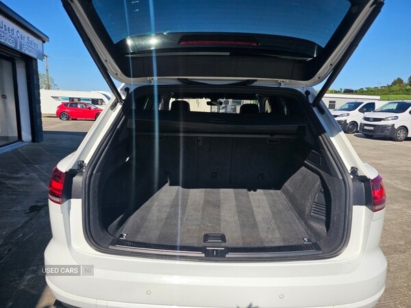 Used Volkswagen Touareg 2019 for sale - 74632685: Photo 40