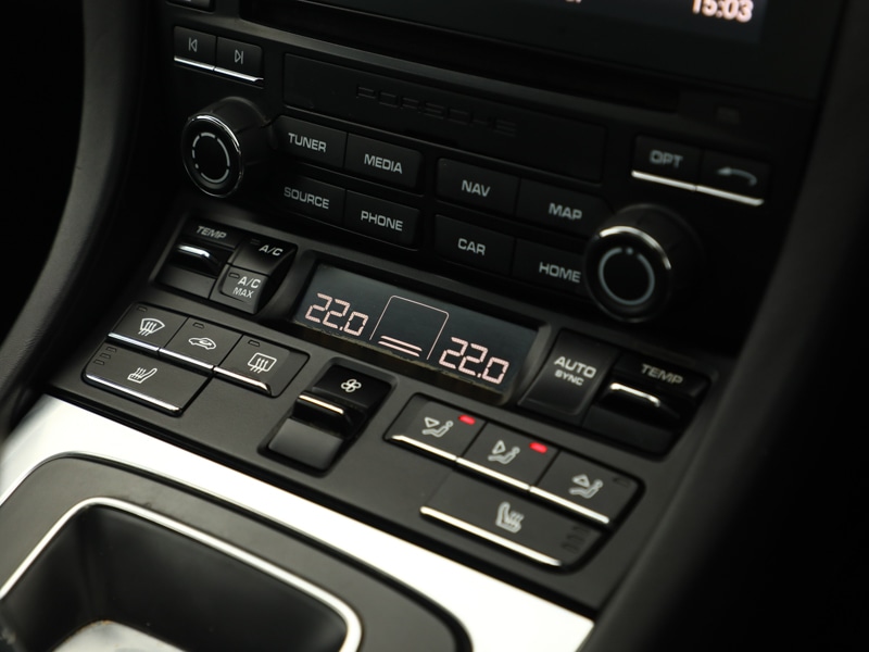 Used Porsche 911 2018 for sale - 77563056: Photo 8