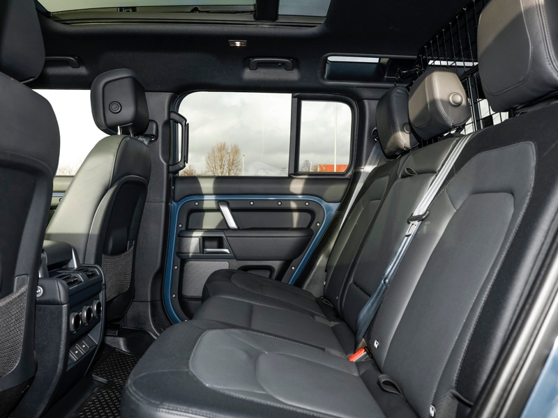 Used Land Rover Defender 2023 for sale - 77228642: Photo 6