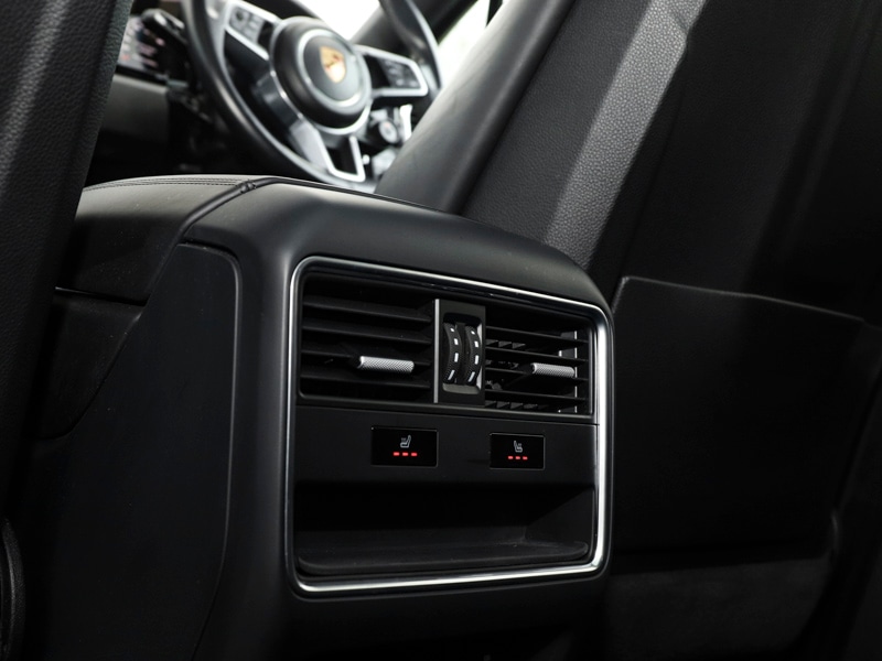 Used Porsche Cayenne 2019 for sale - 76639263: Photo 11