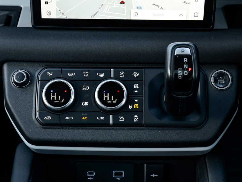 Used Land Rover Defender 2020 for sale - 76983353: Photo 17