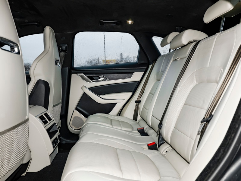 Used Jaguar F-Pace 2021 for sale - 76571636: Photo 6