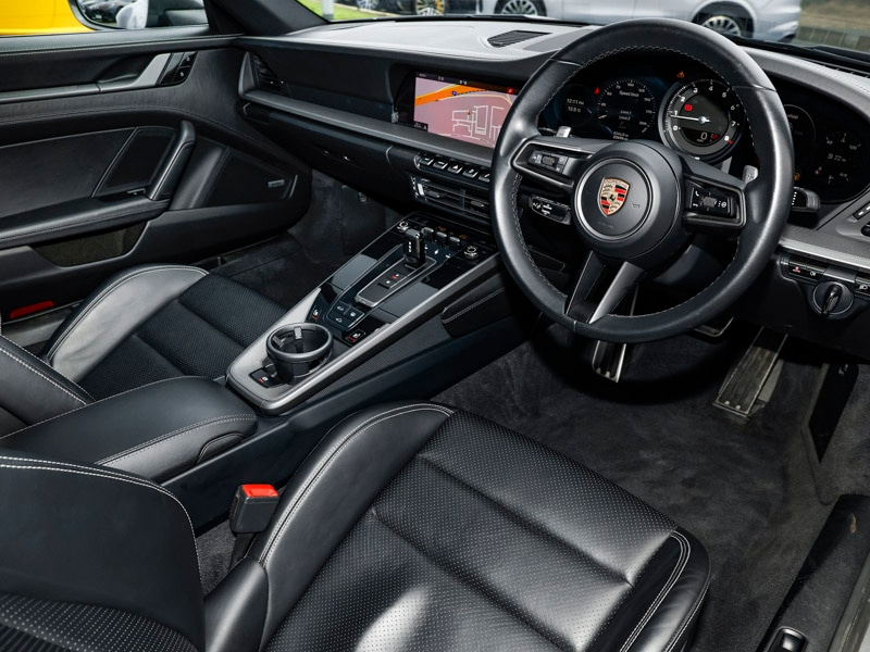 Used Porsche 911 2020 for sale - 76920200: Photo 2