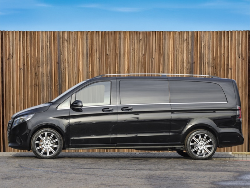 Used Mercedes-Benz V-Class 2024 for sale - 77548912: Photo 4