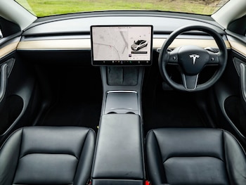 Used Tesla Model Y 2022 for sale - 76431720: Photo