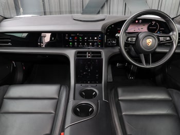Used Porsche Taycan 2020 for sale - 79517277: Photo