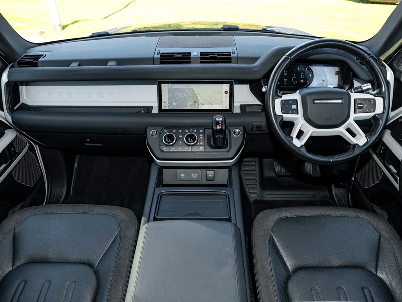 Used Land Rover Defender 2020 for sale - 77114928: Photo 2