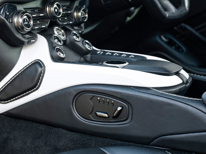 Used Aston Martin Vantage 2019 for sale - 77644164: Photo 16