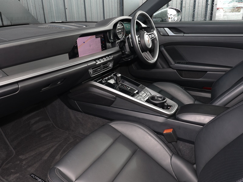 Used Porsche 911 2023 for sale - 78103521: Photo 2