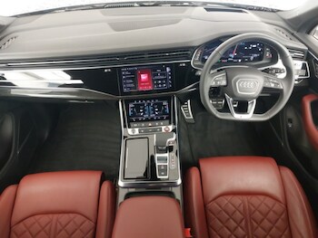 Used Audi Q7 2024 for sale - 77522544: Photo