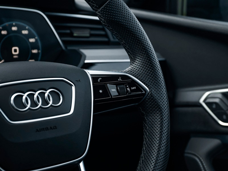 Used Audi Q8 2024 for sale - 77034884: Photo 12