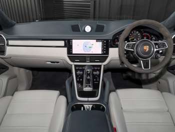 Used Porsche Cayenne 2023 for sale - 74787379: Photo