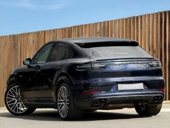 Used Porsche Cayenne 2023 for sale - 74787379: Photo