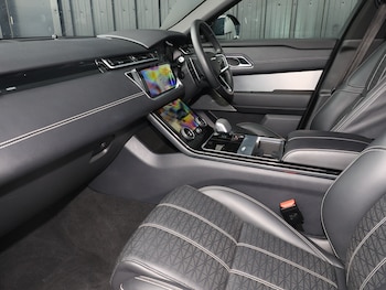 Used Land Rover Range Rover Velar 2021 for sale - 77908371: Photo