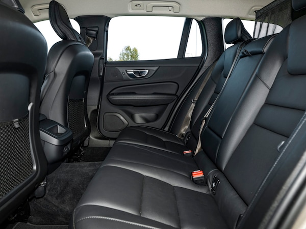 Used Volvo V60 2021 for sale - 76238196: Photo 6