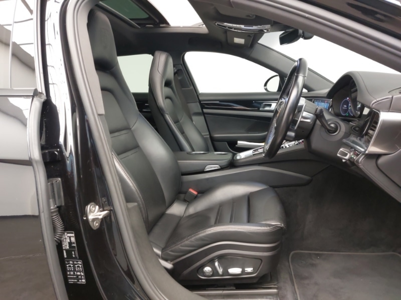 Used Porsche Panamera 2019 for sale - 76199401: Photo 11