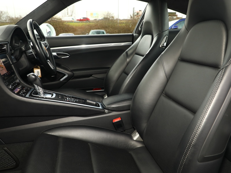 Used Porsche 911 2018 for sale - 77544067: Photo 13