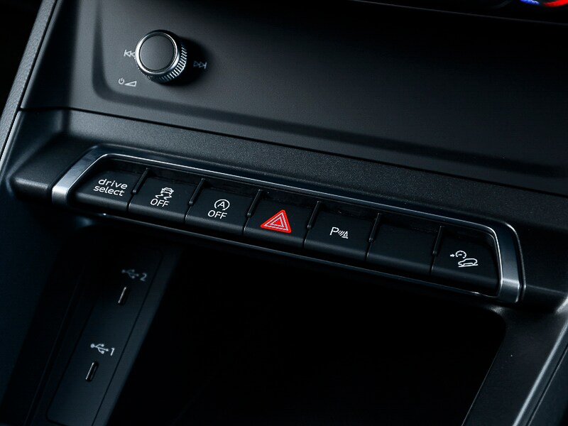 Used Audi Q3 2023 for sale - 75980635: Photo 11