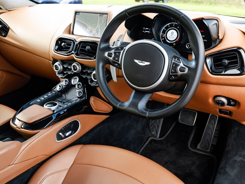 Used Aston Martin Vantage 2018 for sale - 77531150: Photo 7