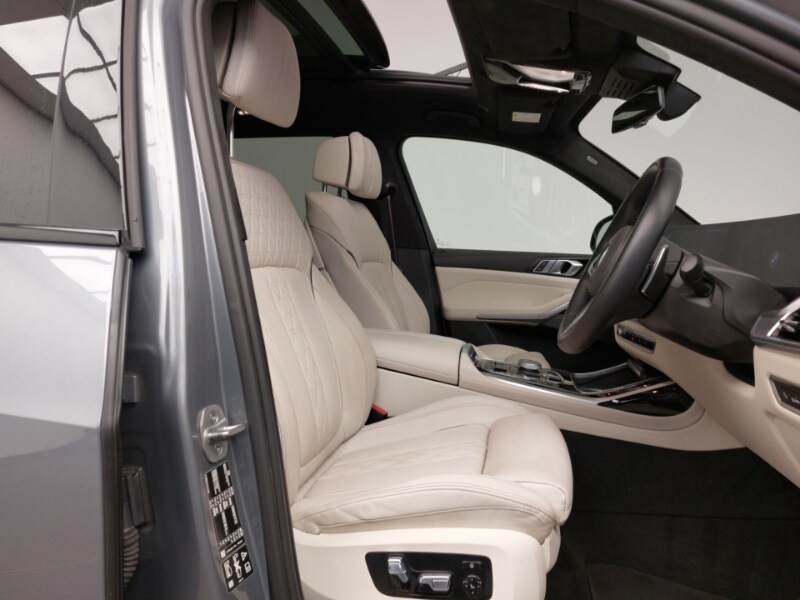 Used BMW X7 2023 for sale - 77908365: Photo 11