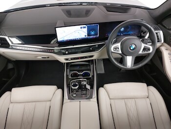Used BMW X7 2023 for sale - 77908365: Photo