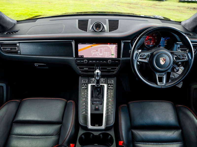 Used Porsche Macan 2020 for sale - 77751772: Photo 2