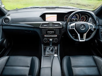 Used Mercedes-Benz C-Class 2013 for sale - 76160635: Photo