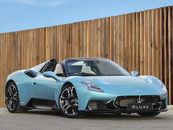 Used Maserati MC20 2025 for sale - 76757546: Photo