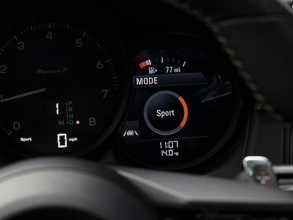 Used Porsche Macan 2022 for sale - 75424073: Photo 12