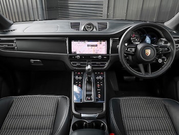 Used Porsche Macan 2022 for sale - 75424073: Photo