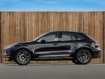Used Porsche Macan 2022 for sale - 75424073: Photo